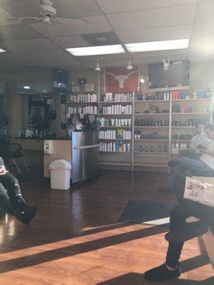 Find similar beauty salons and spas in <strong>Austin</strong> on Nicelocal. . Supercuts austin reviews